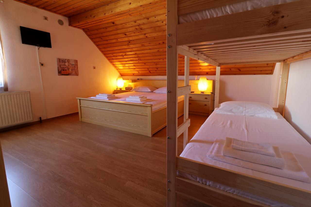 Casa 193 Motorcycle Friends Bed & Breakfast Sibiu Eksteriør bilde